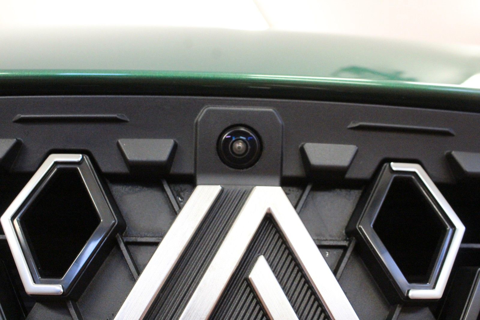 Fahrzeugabbildung Renault Clio VI TCe 115 EDC Techno *Neues Modell*