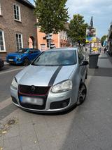 Volkswagen Golf 2.0 Automatik disel gti optik - Volkswagen Golf mit Diesel-Antrieb: GTI
