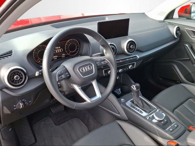 Q2 35 TFSI S-TRONIC S-LINE+NAVI+MATRIX+ACC+CAM