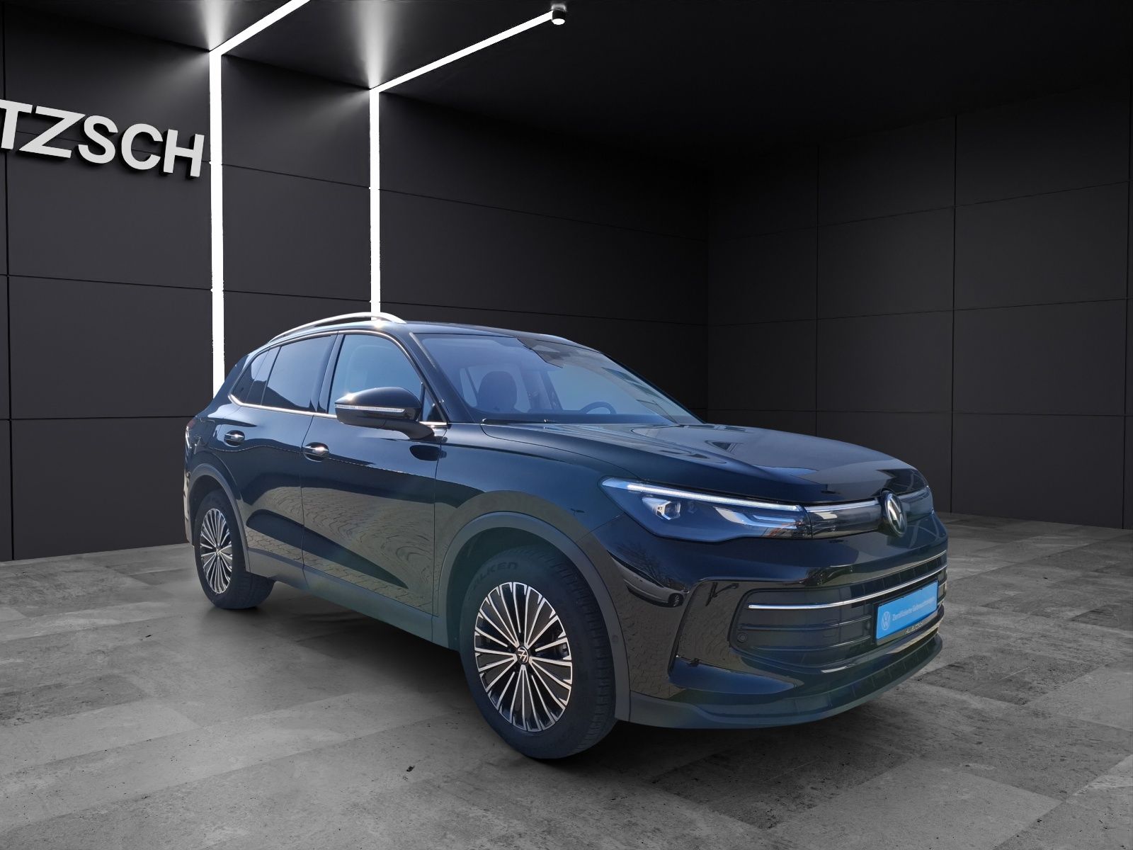 Fahrzeugabbildung Volkswagen Tiguan eTSI Life DSG Standhzg. LED AHK Navi AID