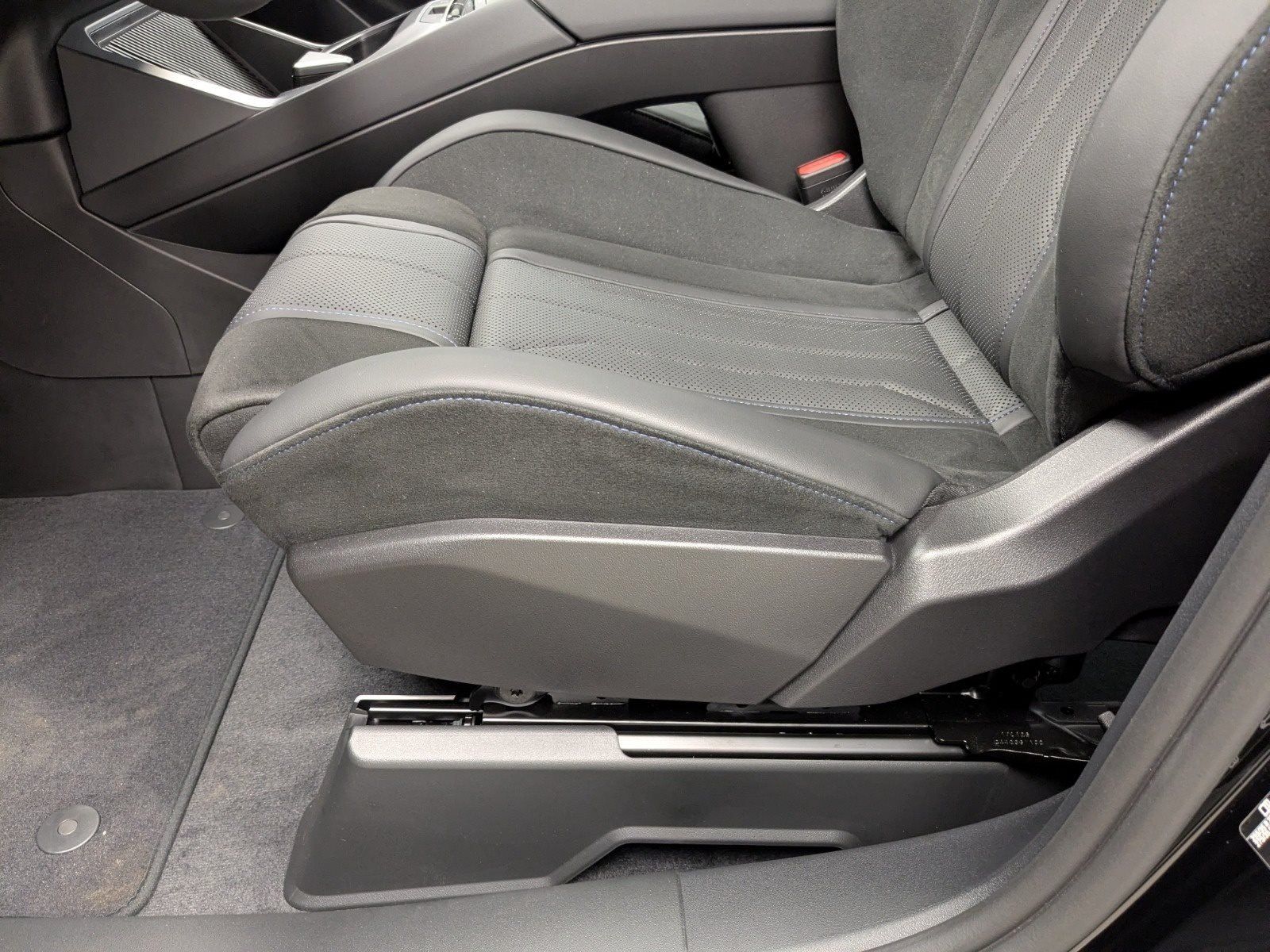 BMW iX3 - Bild 18