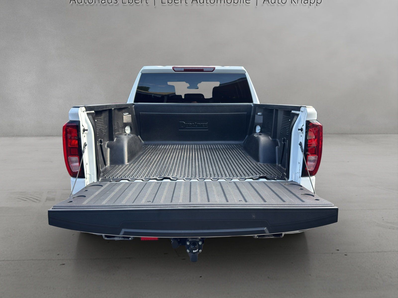 Fahrzeugabbildung GMC Sierra 5,3l V8 SLE UNFALLFREIES FZG/GARANTIE/CAD