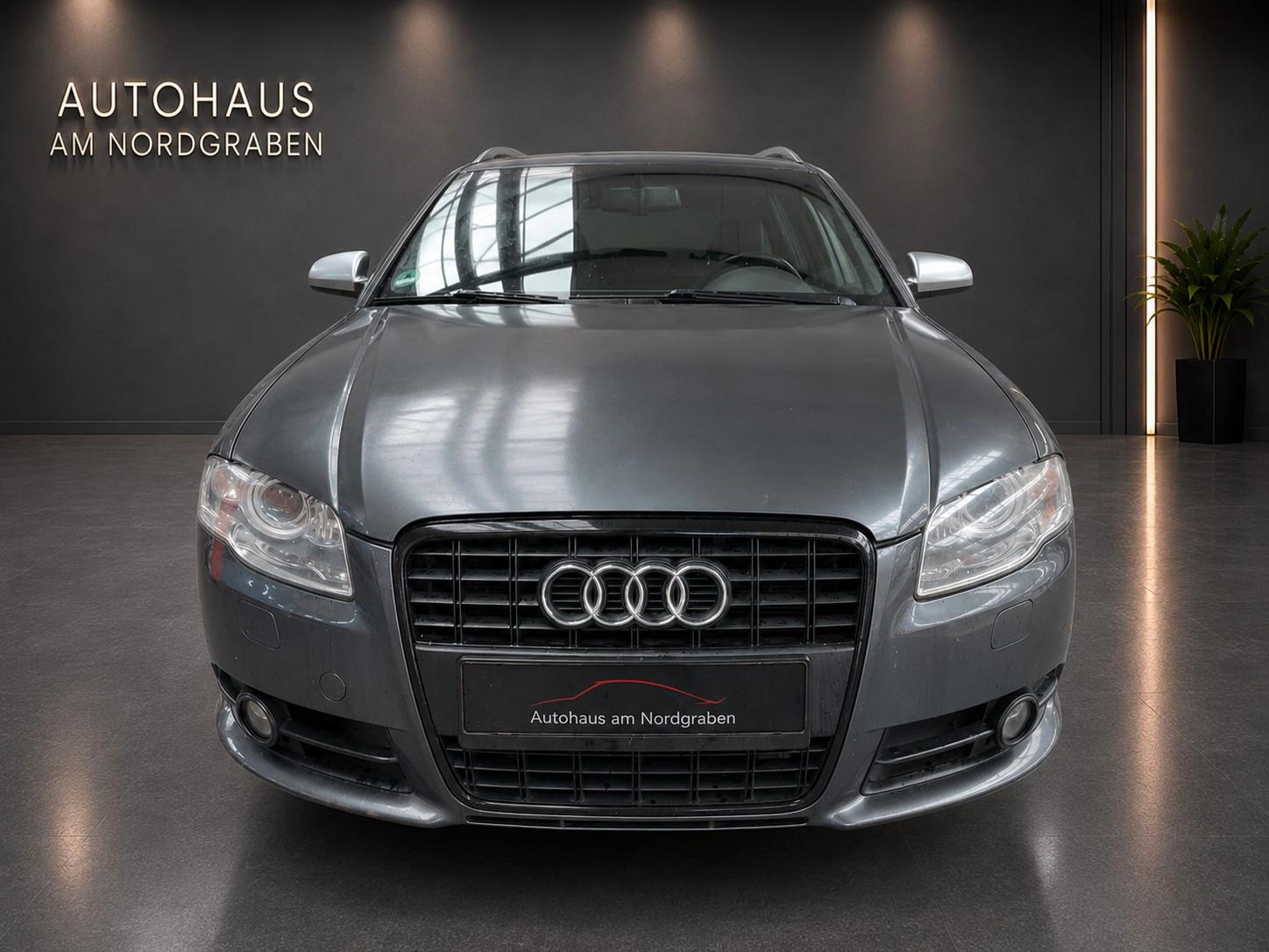 Audi S4 Avant 4.2 V8 344 ch BVM quattro / Recaro Alcantara-Cuir / Bose / Toit ouvrant / GPS MMI Plus