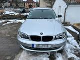 BMW 118i 2007 - BMW 1er Reihe mit Benzin-Antrieb: Kombi, Automatik