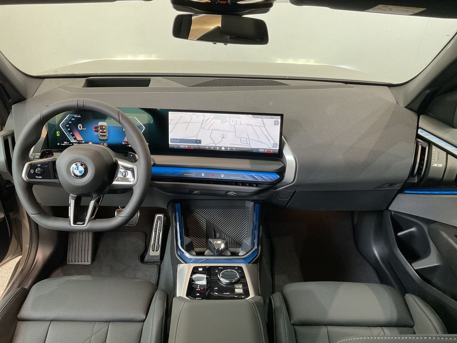 Fahrzeugabbildung BMW X3 20 xDrive 19" LMR, AHK, Standheizung DAB