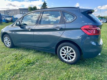 BMW 216 - 4