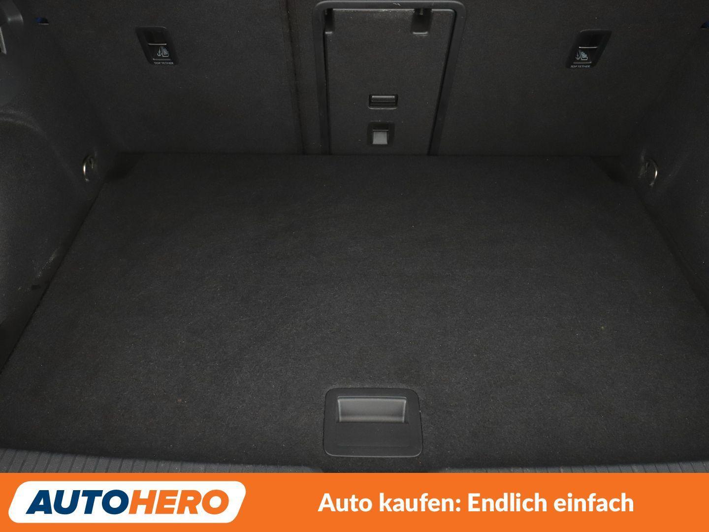 Volkswagen Golf VIII 2.0 TSI R 4Motion Aut.*NAVI*IQLED*ACC*, миниатюра 16