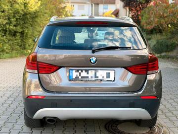 2010 BMW X1 照片 4