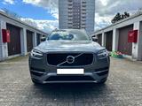Volvo XC90 D5 AWD Geartronic Momentum Momentum - Volvo Gebrauchtwagen in Karlsruhe