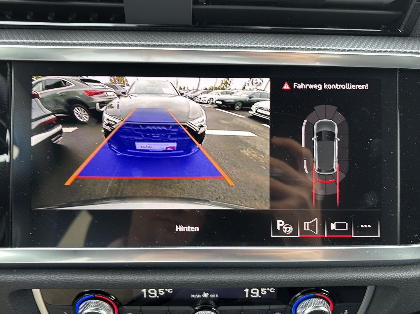 Audi Q3 - Bild 26