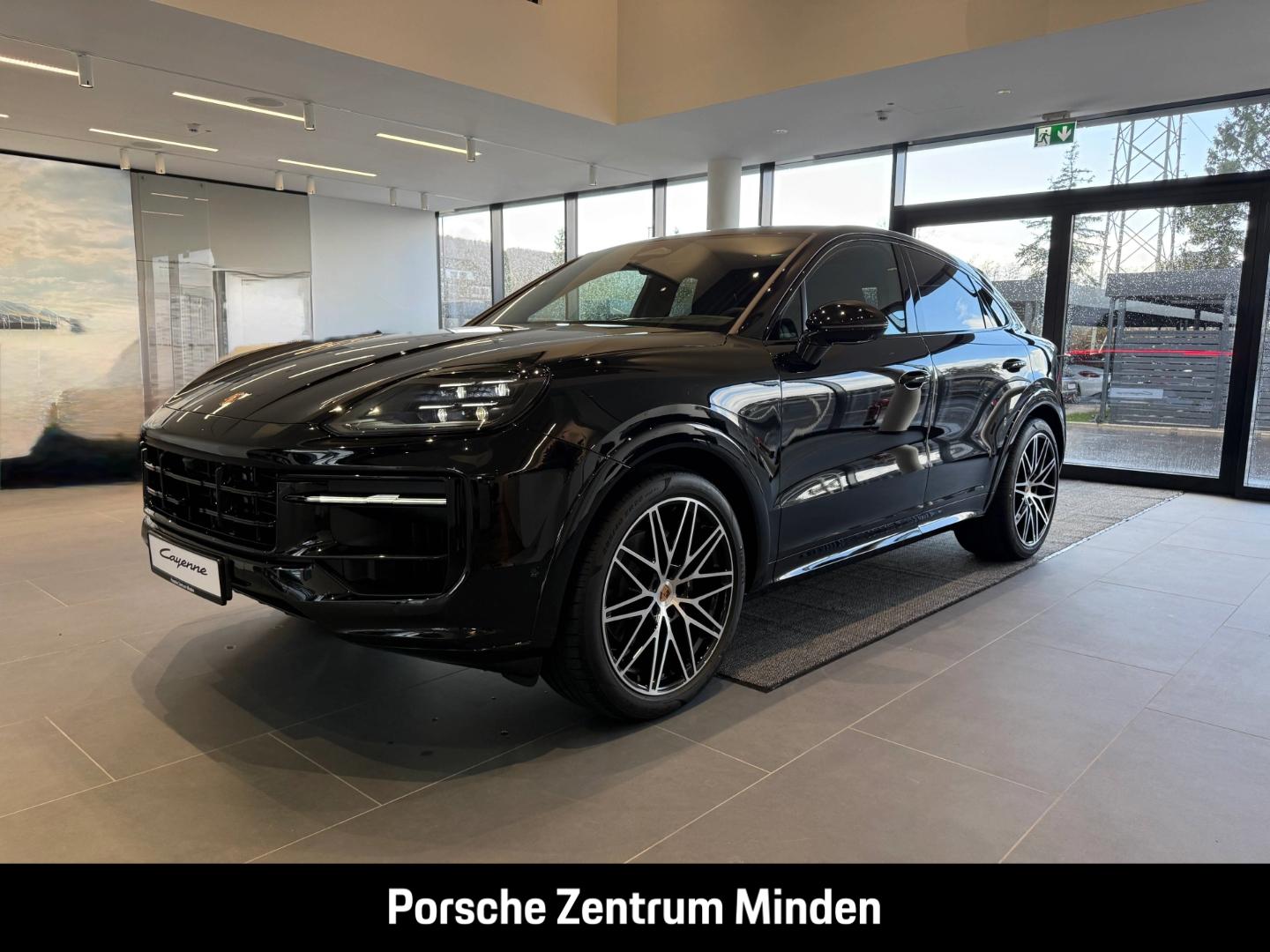 Porsche Cayenne Coupe Black Edition Head-Up Sportabgas