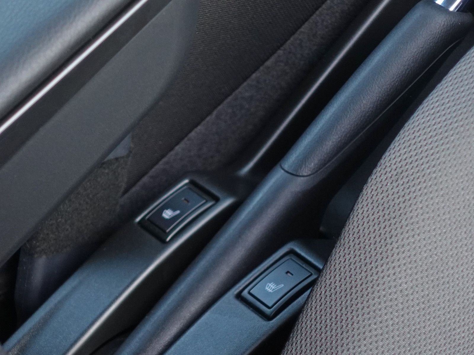 Fahrzeugabbildung Suzuki Swift 1.2 CVT Comfort Automatik RFK Garantie