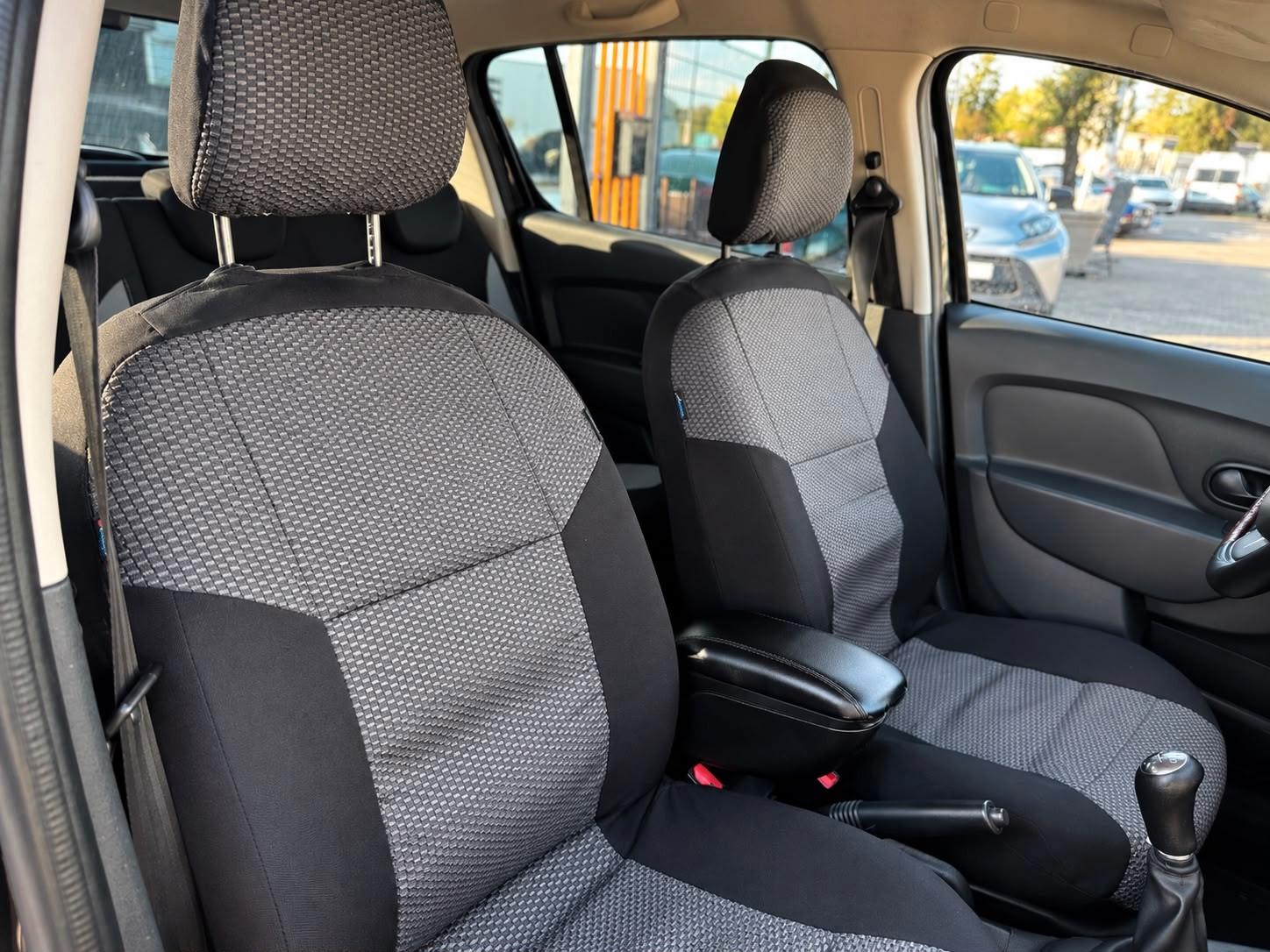 Dacia Sandero 2015 — photo 19