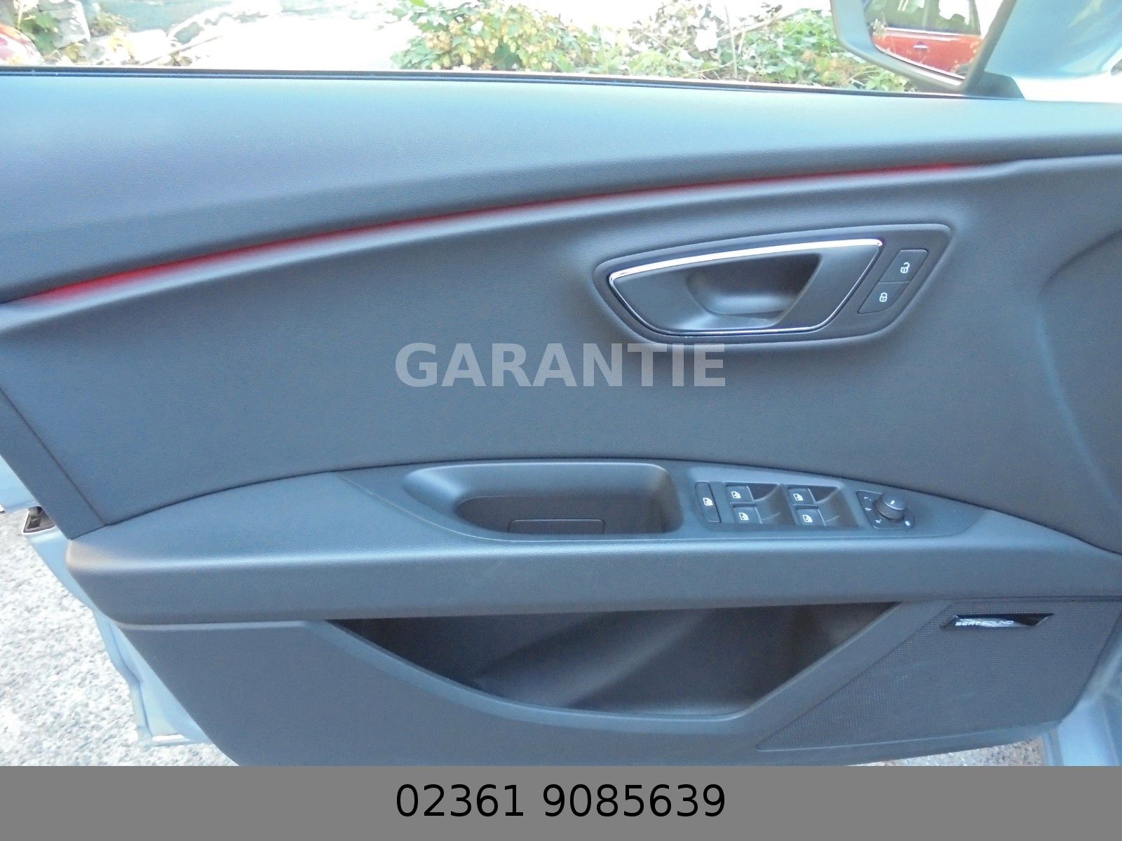 Fahrzeugabbildung SEAT Leon ST FR 2.0 TDI/Automatik/Panorama/Navi/