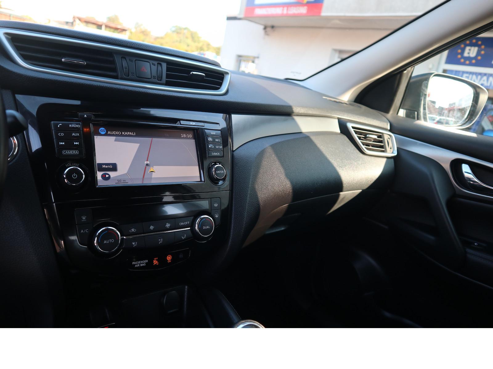 Nissan Qashqai N-Connecta Navi Tempo Scheckheftgepflegt