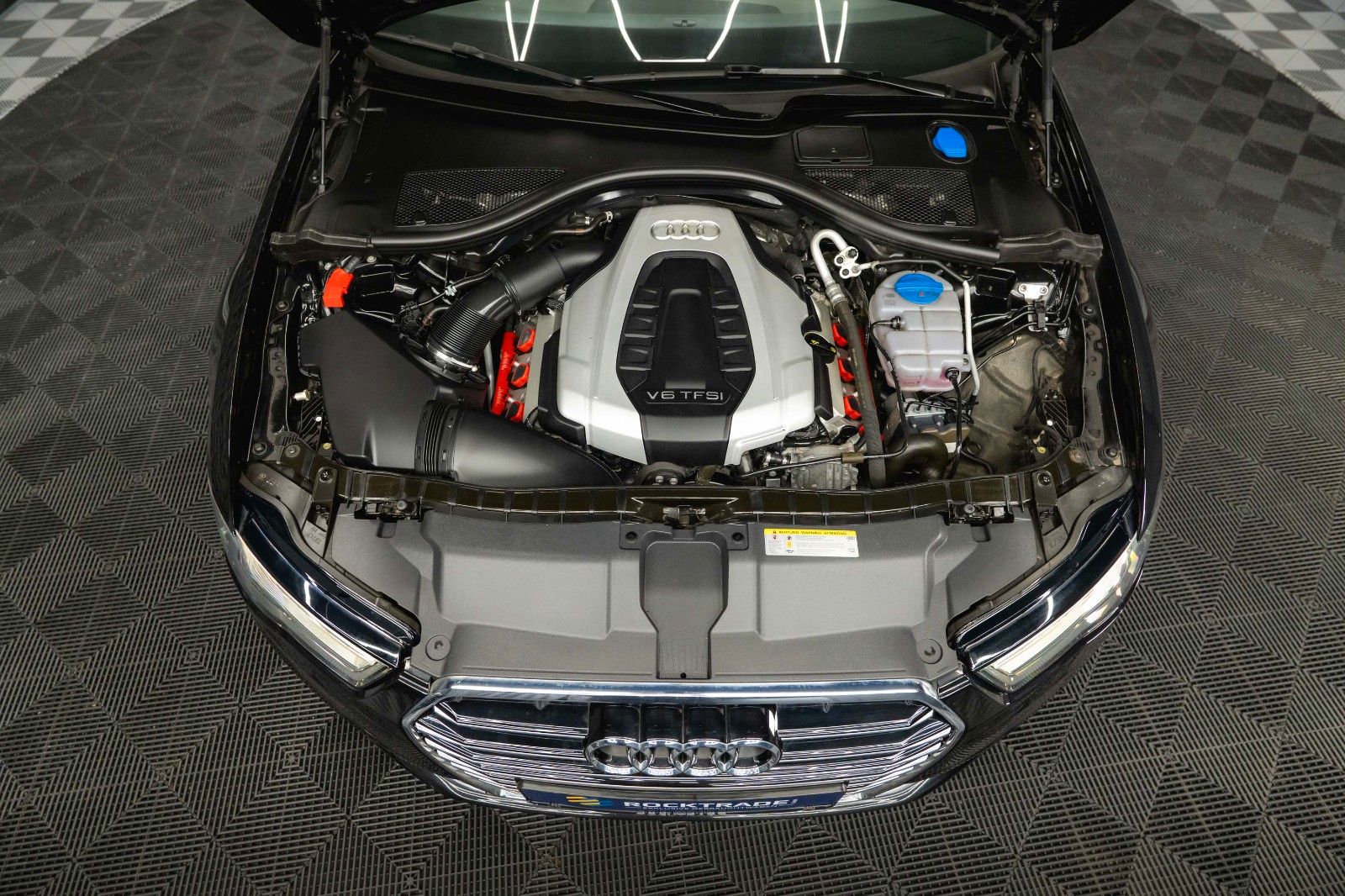 Fahrzeugabbildung Audi A6 Lim. 3.0 TFSI quattro Sport *1.Hand*Facelift*
