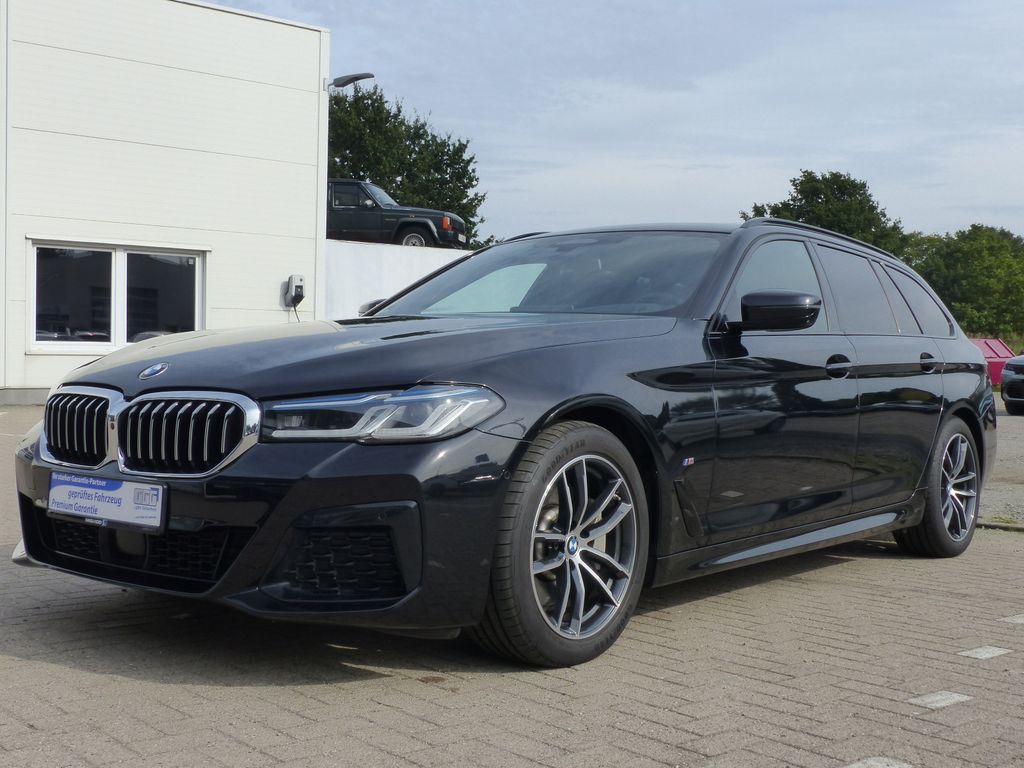 Image of BMW 530