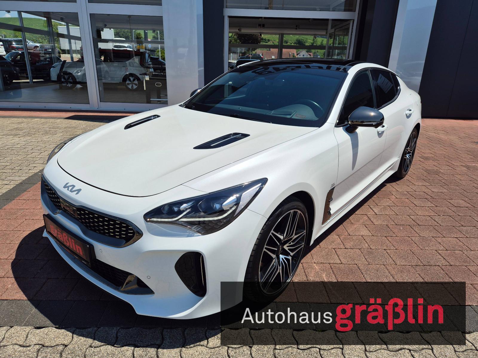 Kia Stinger 3.3 GT 4WD Glasdach Leder LED *BASTUCK*
