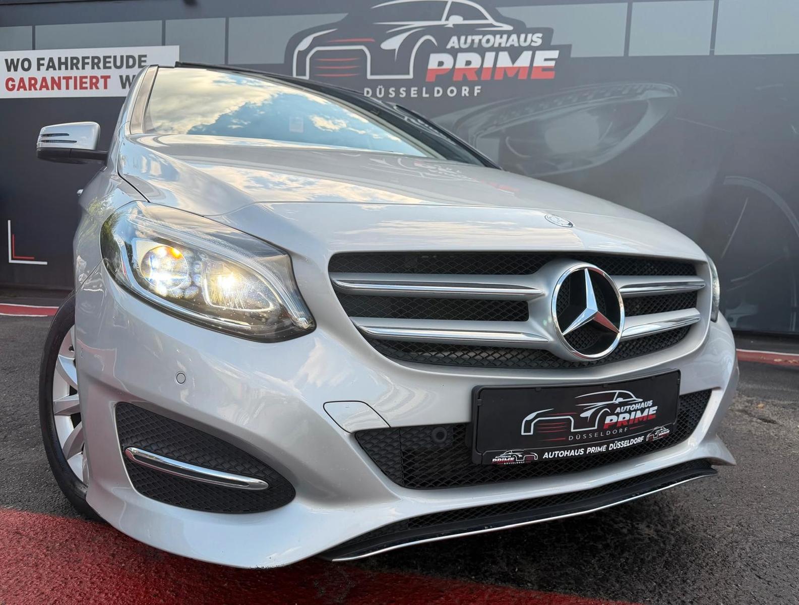 Mercedes-Benz B 180 CDI*Temp*Pano*Navi*Led*PDC