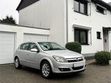 Opel Astra 1.8 H Cosmo/S-Heft/PDC/TÜV NEU/Klima/ALU