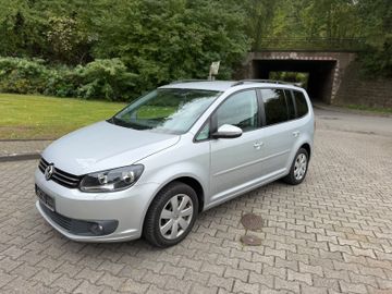 Volkswagen Touran - 2