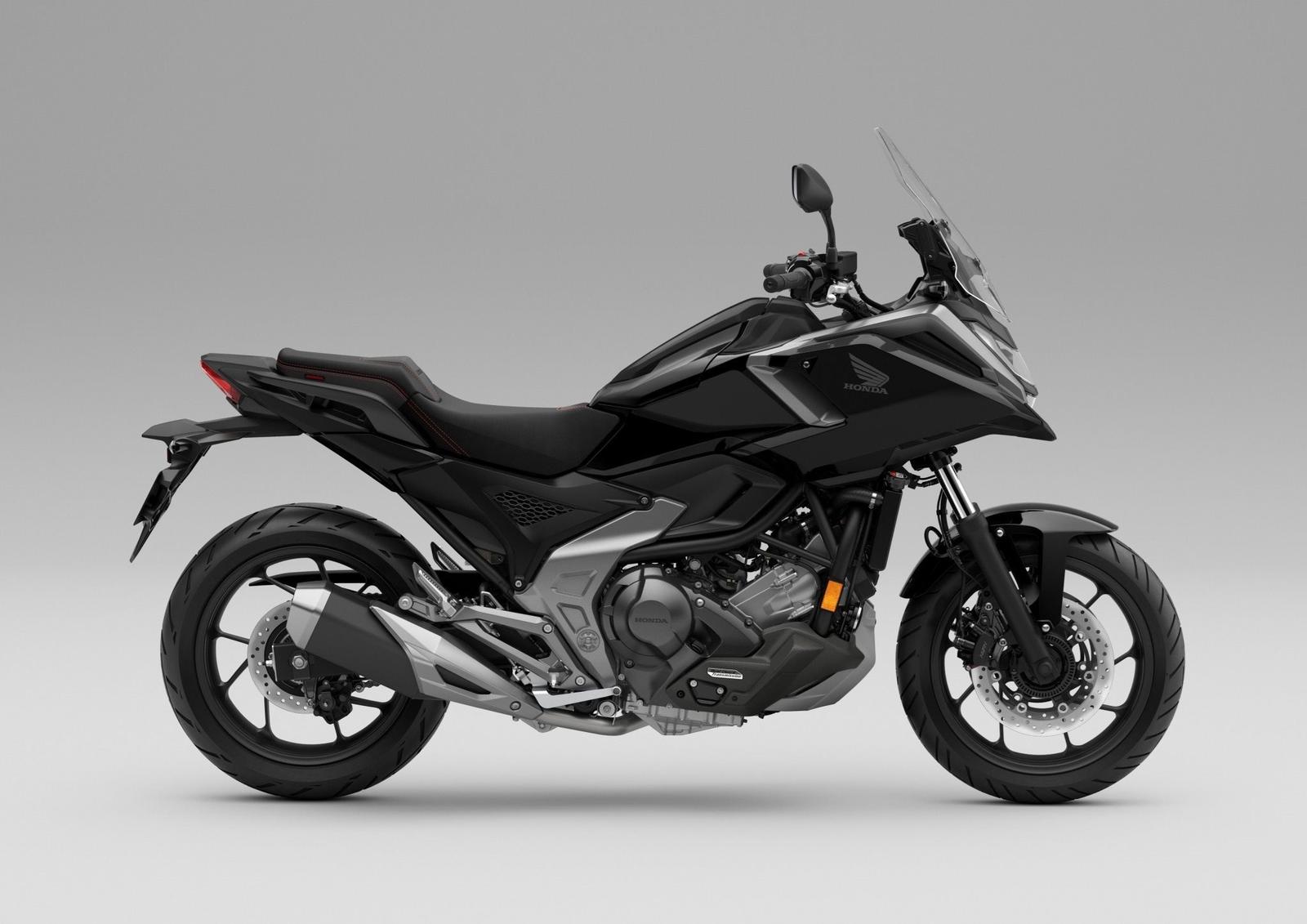 Honda NC750X DCT mit Automatic DCT