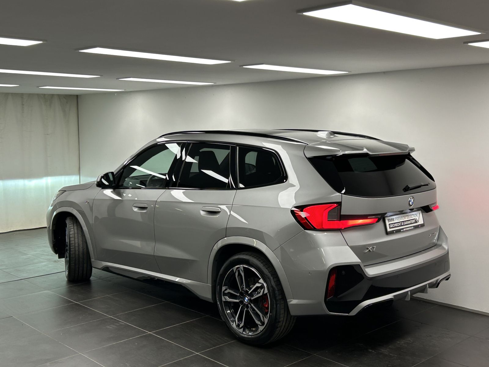 BMW X1 xDrive20d M Sportpaket Pro Pano. AHK DAB LED foto 3