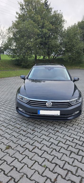 Image of Volkswagen Passat Variant