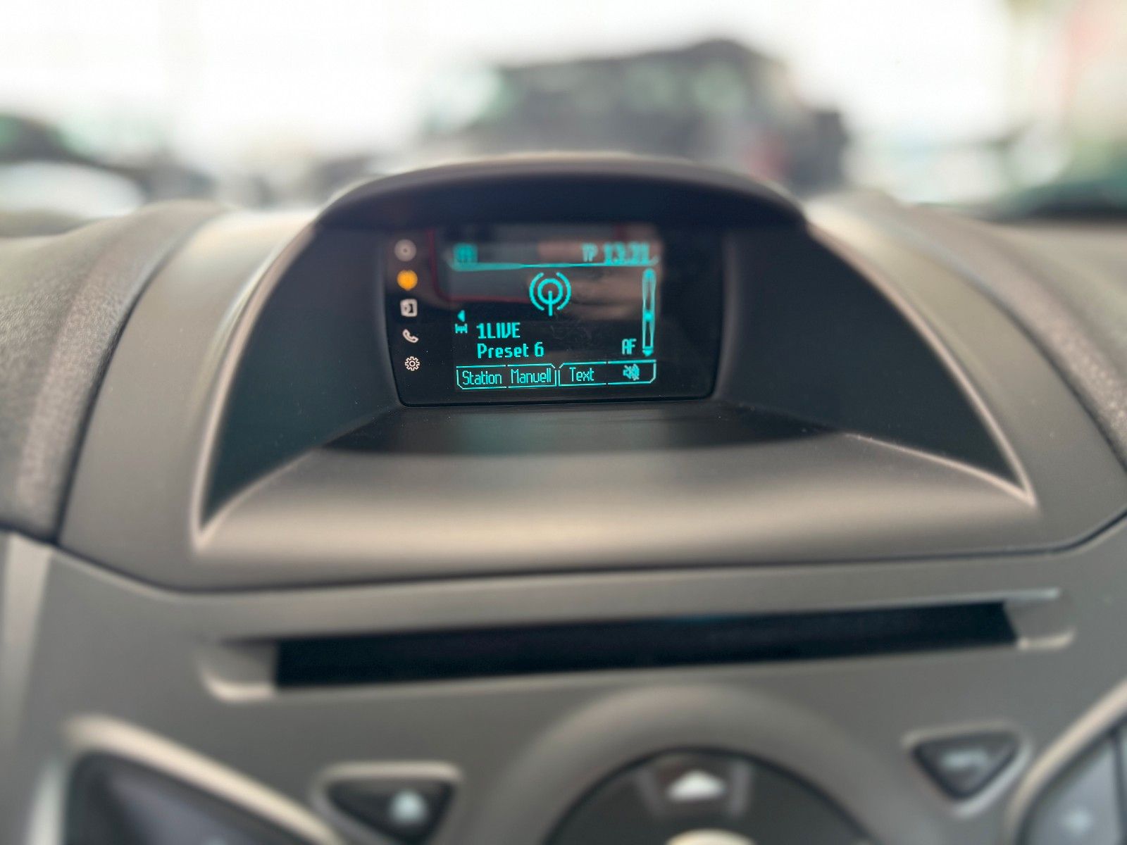Fahrzeugabbildung Ford Fiesta 1.25 SYNC Edition  "GARANTIE Klima PDC"