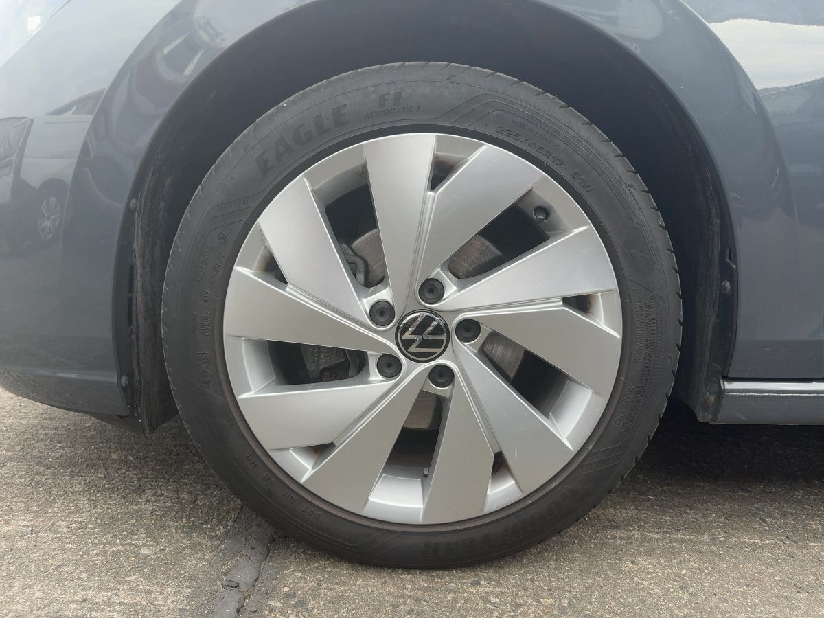 Volkswagen Golf - Bild 14