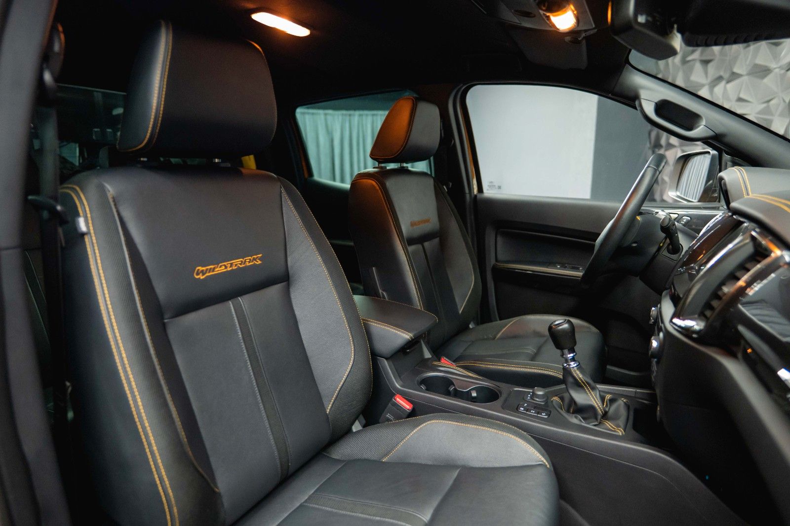 Fahrzeugabbildung Ford Ranger Wildtrak DoKa 4x4 Offroad *Hardtop*Xenon*