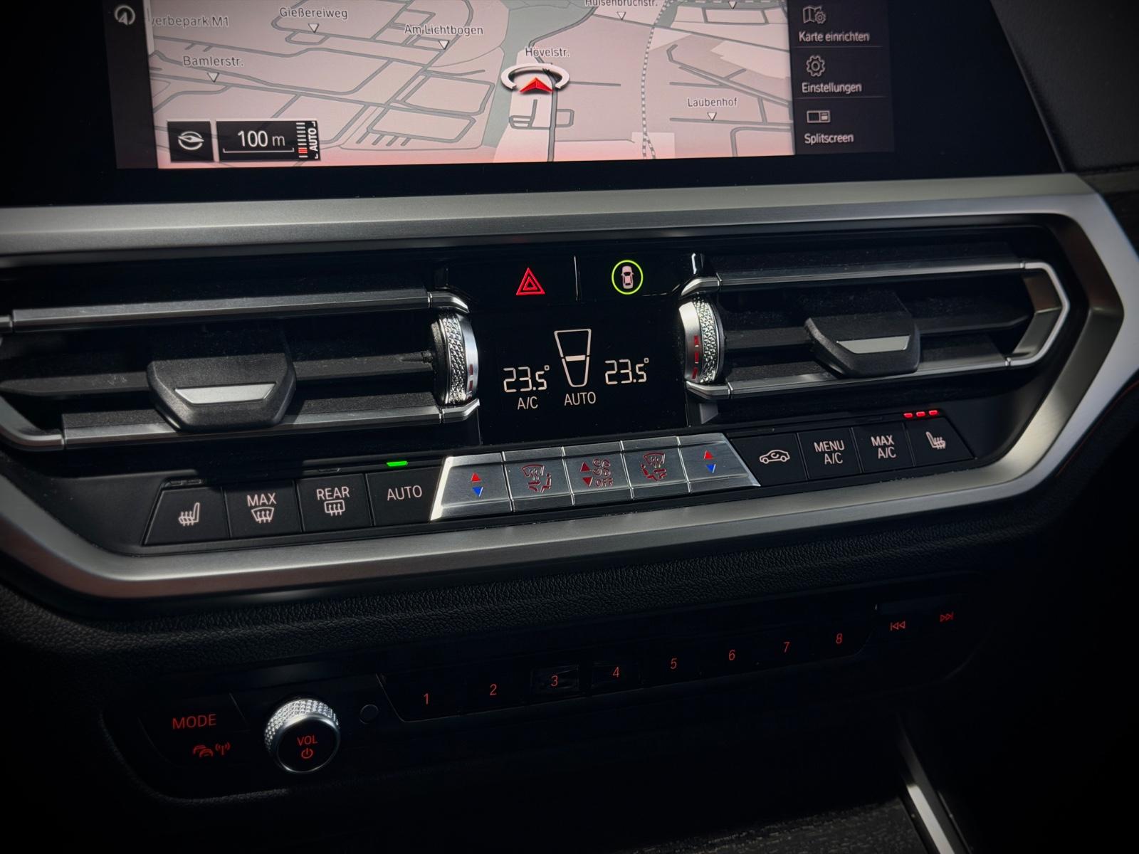 BMW 330 i xDrive Lim. Luxury Line|1.HAND|NAVI|LEDER|