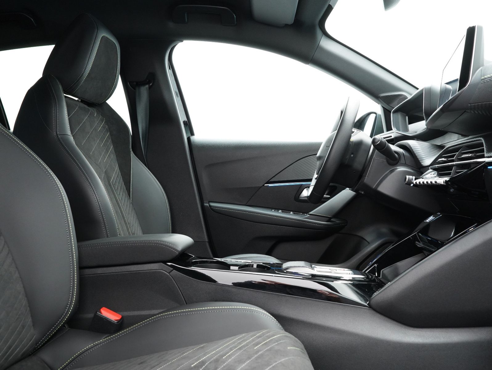 Fahrzeugabbildung Peugeot 208 e- GT LED/NAVI/CARPLAY/DAB/11KW/SOH