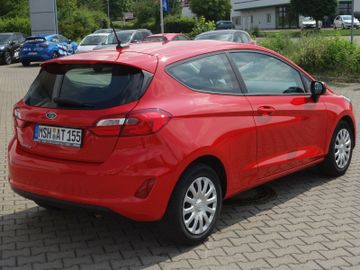 Bild 6 Ford Fiesta Klima Winterpaket DAB LED