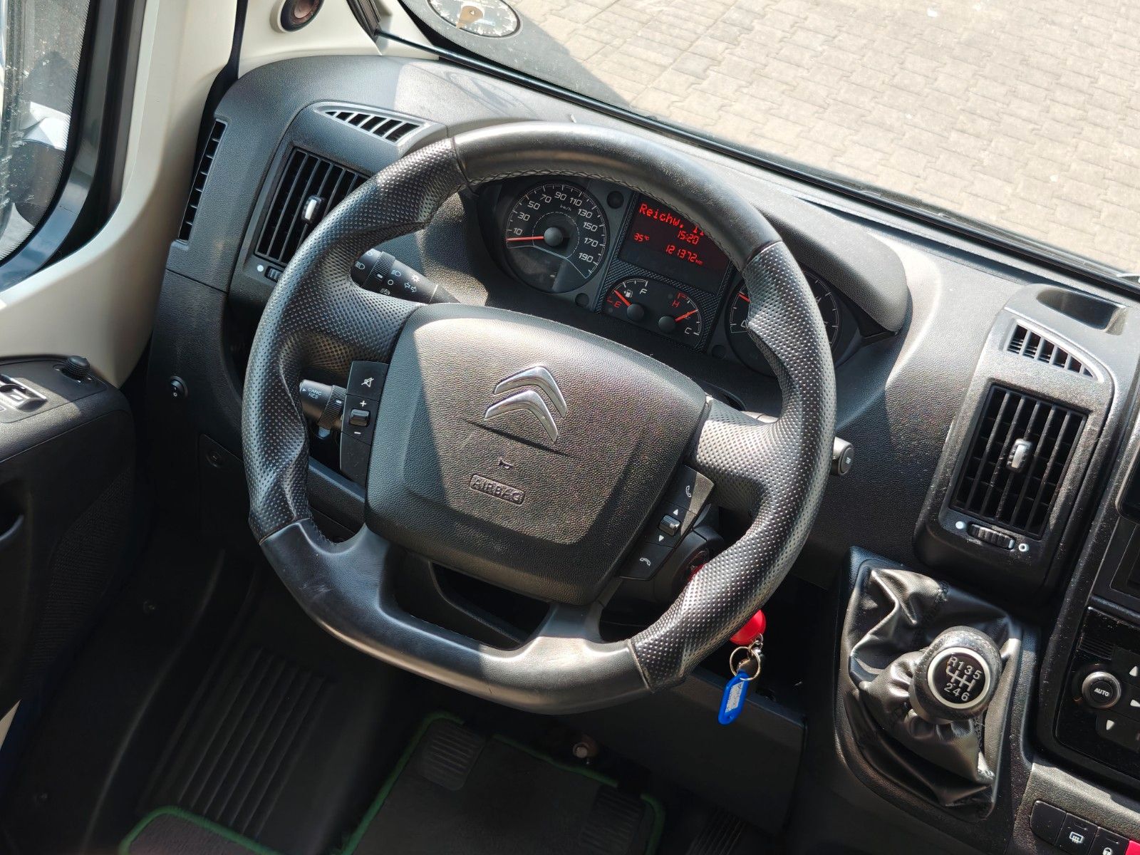 Fahrzeugabbildung Andere VR Motorhomes Pitanti 747 - Motorrad Transport -