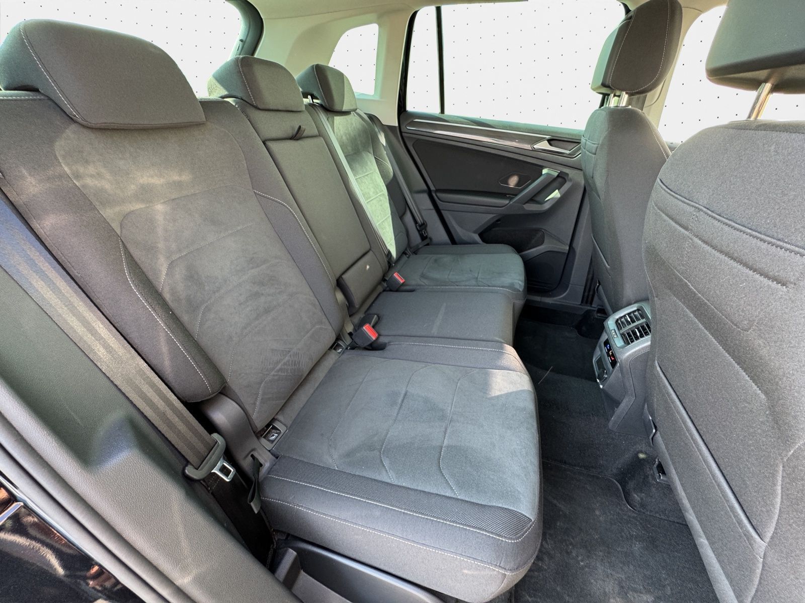 Volkswagen Tiguan - Bild 17