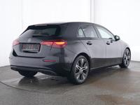 Mercedes-Benz A 200 , NIGHT PROGRESSIVE KAMERA SPUR PDC SHZ