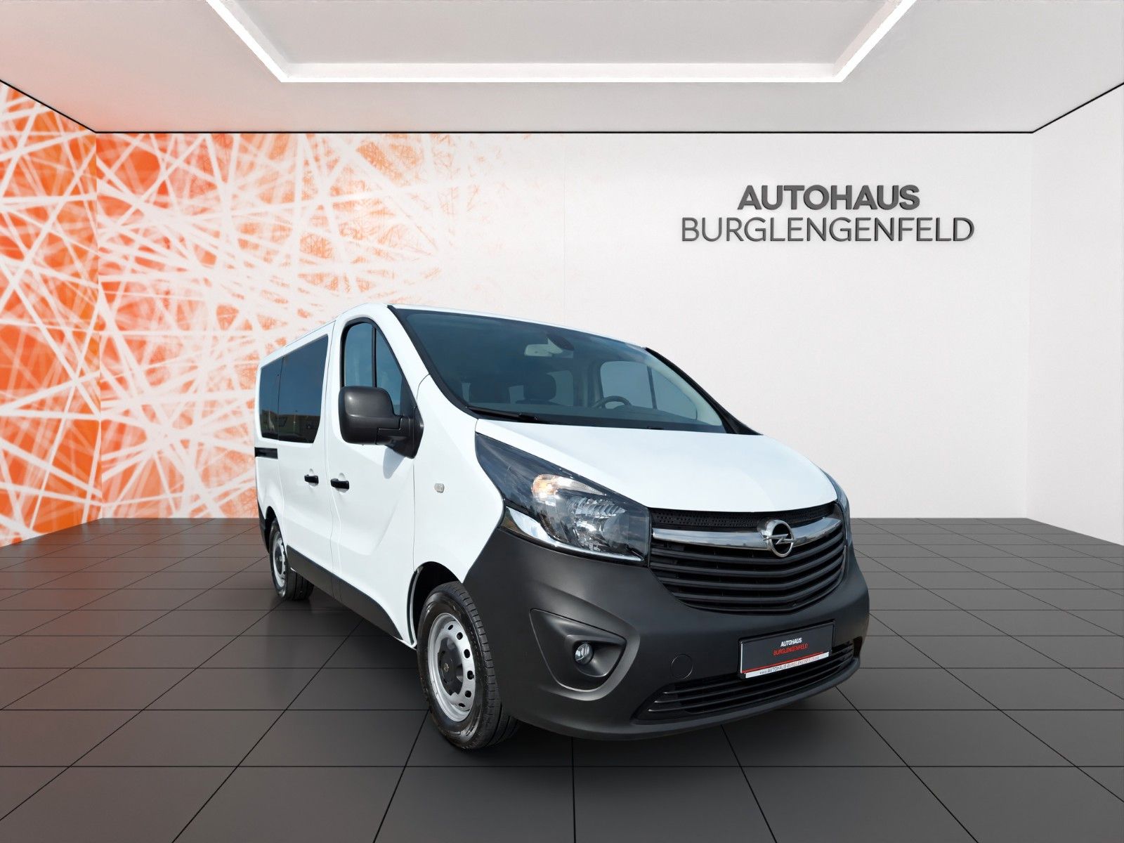Fahrzeugabbildung Opel Vivaro B Combi ! 9-Sitzer ! NAVI ! PDC !