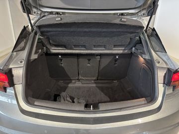 Fotografie 11 des Opel Astra 1.2 Turbo S/S AHK / Keyless Open