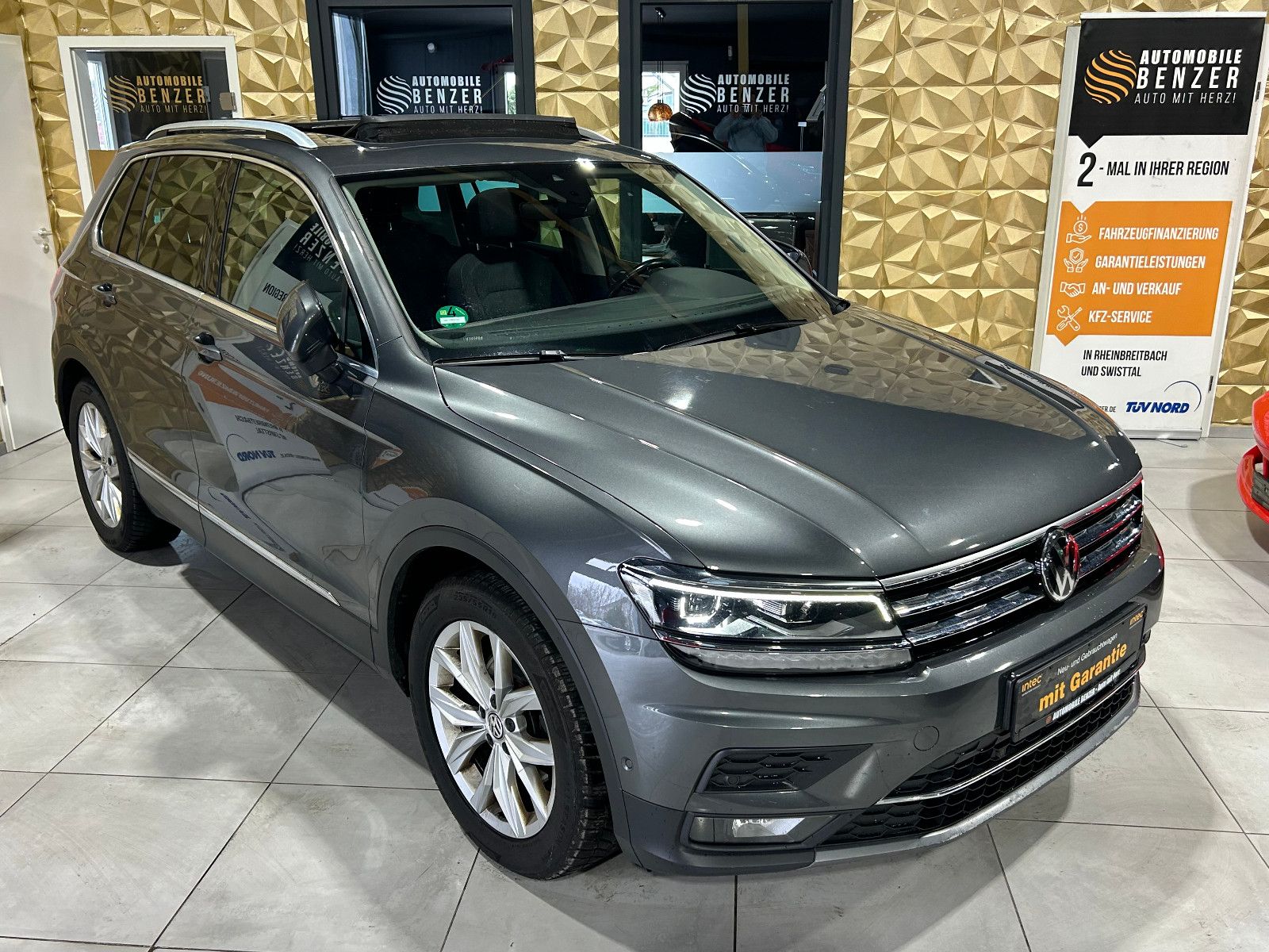 Fahrzeugabbildung Volkswagen Tiguan Highline BMT/PANO/ACC/APPLE/ALCANTARA/KAM
