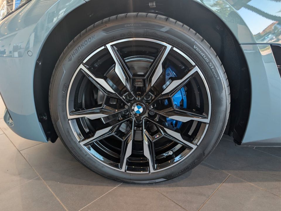 BMW i4 M60 xDrive Innovationsp. Klimaaut. AHK foto 5