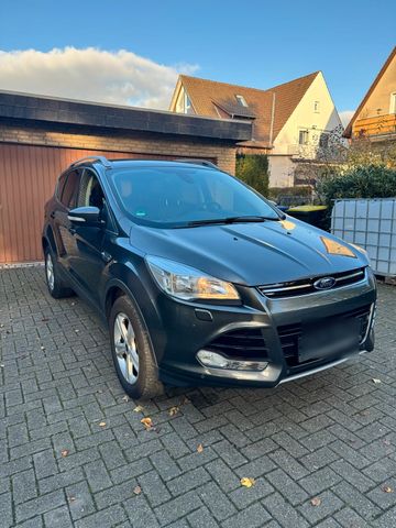 Ford Kuga 2,0 Tdci 4x4 Titanium super Zust...