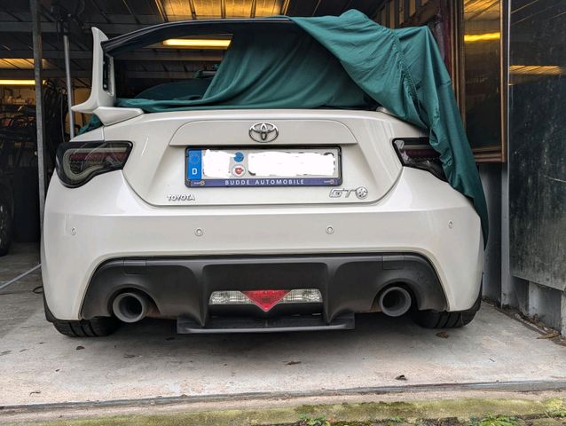 Toyota GT86 KW Clubsport Tarox BBK Tracktool