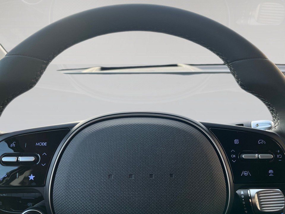 Fahrzeugabbildung Hyundai IONIQ 5 77,4kWh AWD UNIQ Relax