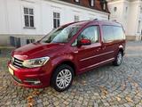 Volkswagen Caddy Maxi - rote Volkswagen Caddy Maxi