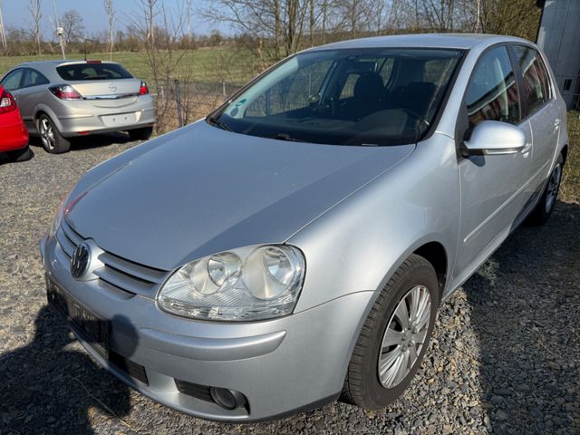 Volkswagen Golf V Lim. Tour 1.4 Benzin MPI top Zustand