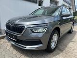 Skoda Kamiq Ambition 1.0 TSI DSG PDC LED SHZ ACC AHK - Skoda Kamiq Ambition mit Benzin-Antrieb