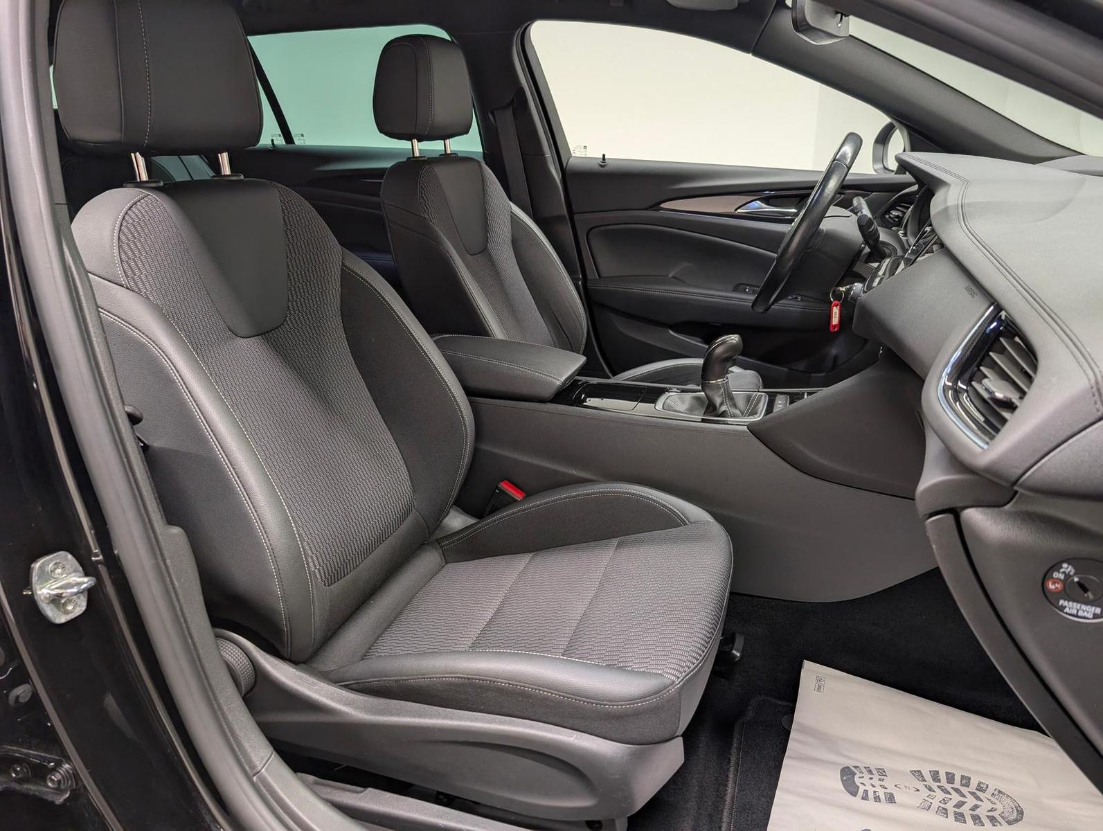 Opel Insignia ST Elegance IntelliLux/Nav/SHZ/Kam/17LM