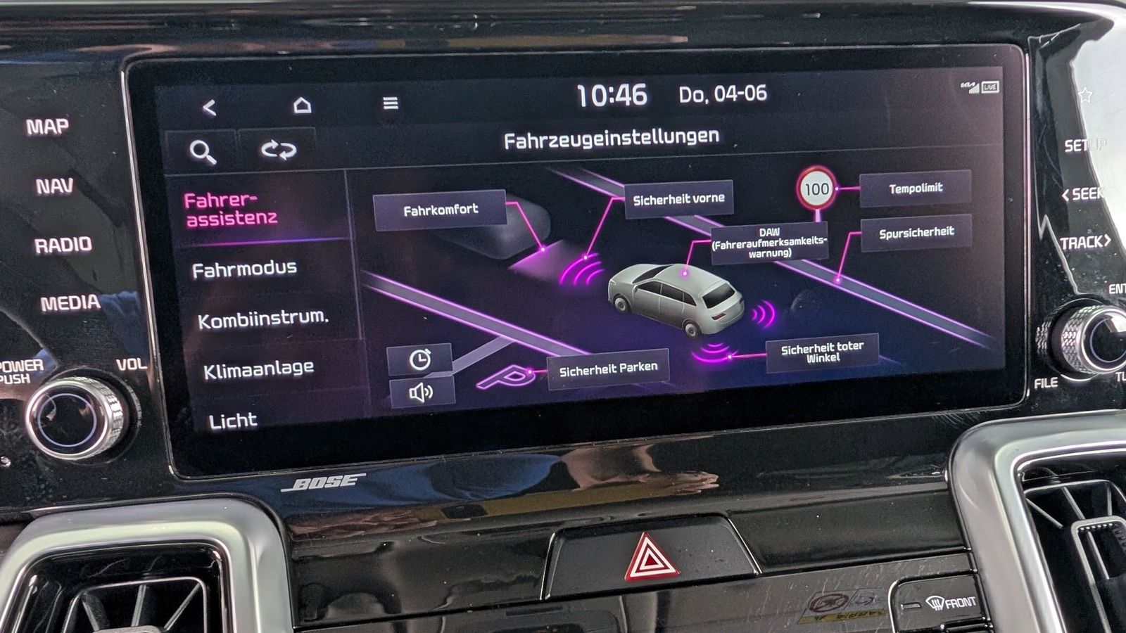 Fahrzeugabbildung Kia Sorento 2.2 CRDi * Leder * LED * Navi Spirit 4WD