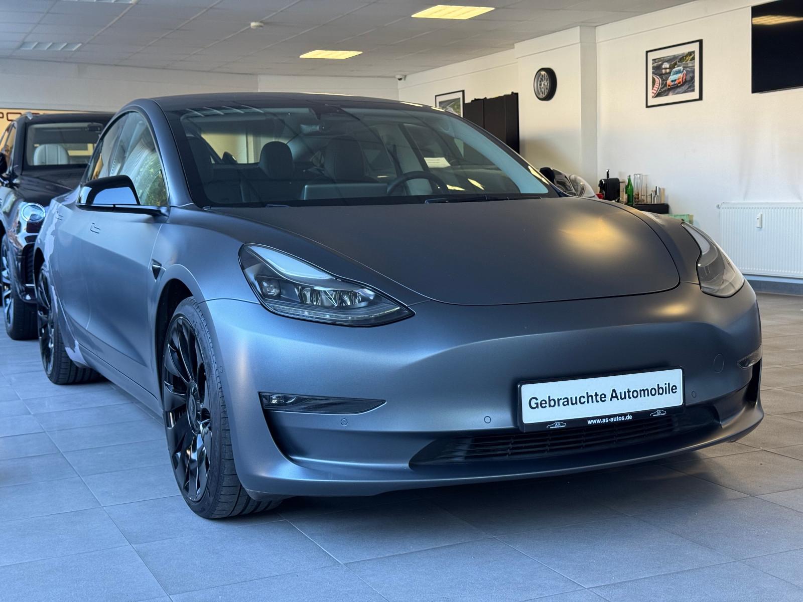 Tesla Model 3 Performance AWD 1-Hand